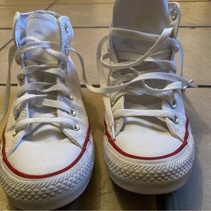 White converse great condition mens size 5 womens size 7